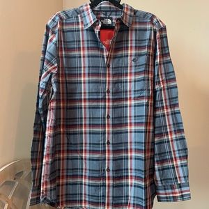 Men’s North Face button down